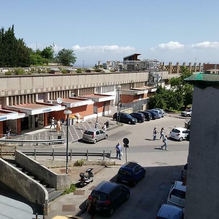 B&B Aminei Metro Napels Buitenkant foto